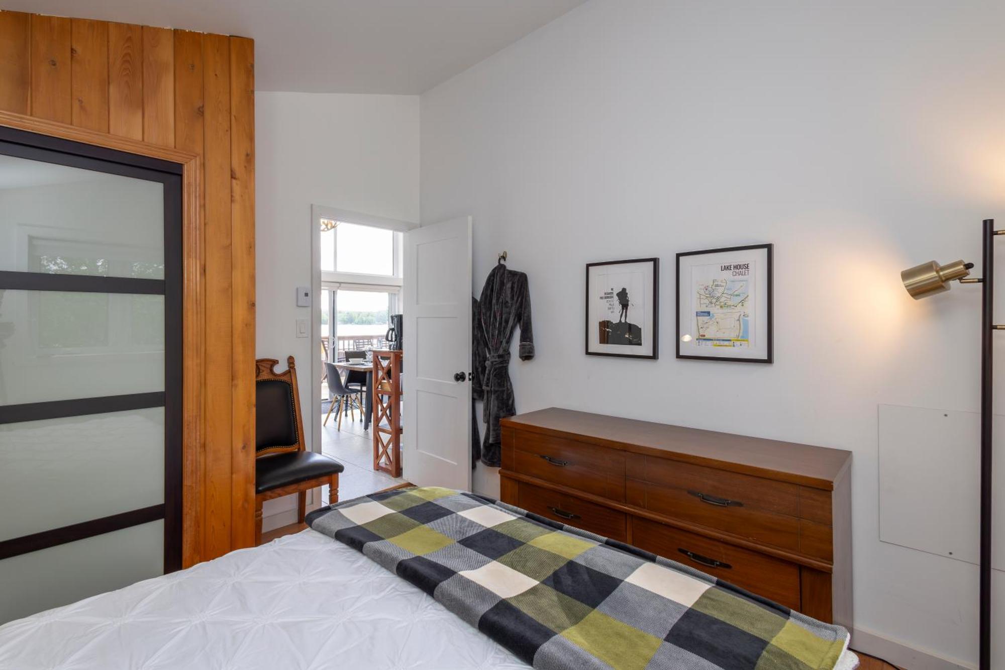 House Laurentians Nominingue